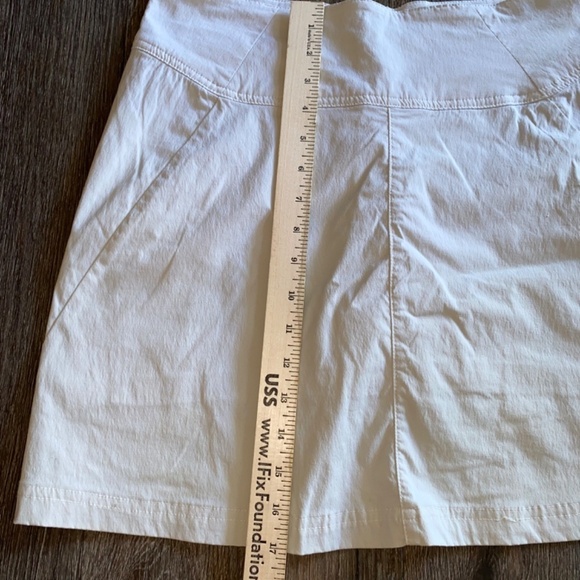 Royal Robbin’s cream/tan size 4  skort excellent condition - Picture 3 of 7